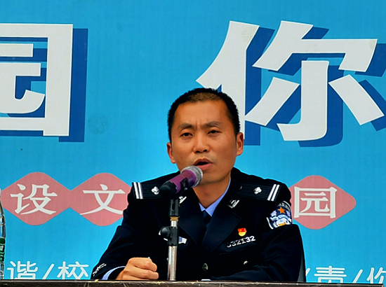 我院舉行“法制進(jìn)校園，安全伴我行”法治講座