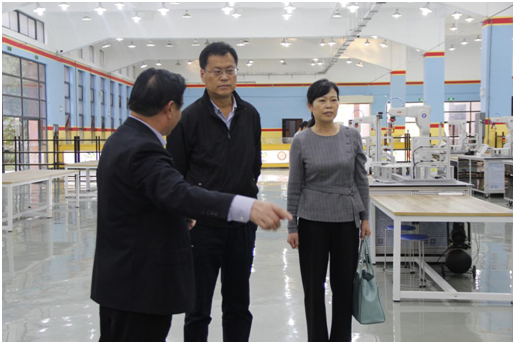 人社部職業(yè)能力建設司副巡視員劉新昌一行來我院指導工作